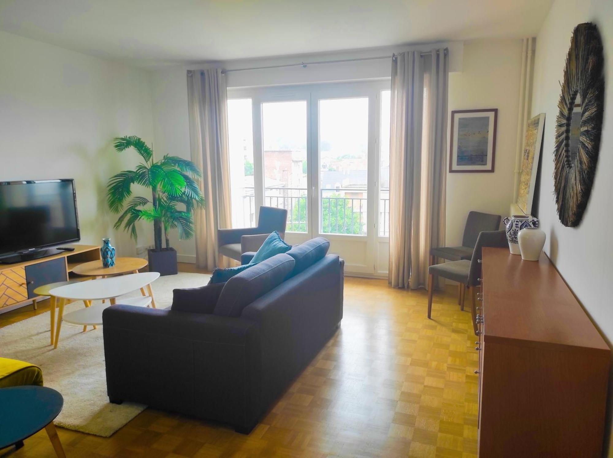 Ferienwohnung Grand 2 Pieces Vue Degagee Quartier Gare Clamart Exterior foto
